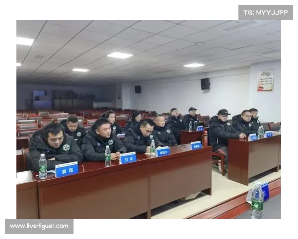 广东省赛裁判判罚语音公开试点启动 关键场次接受公众监督与质询 广东省赛裁判判罚语音公开试点启动 关键场次接受公众监督与质询