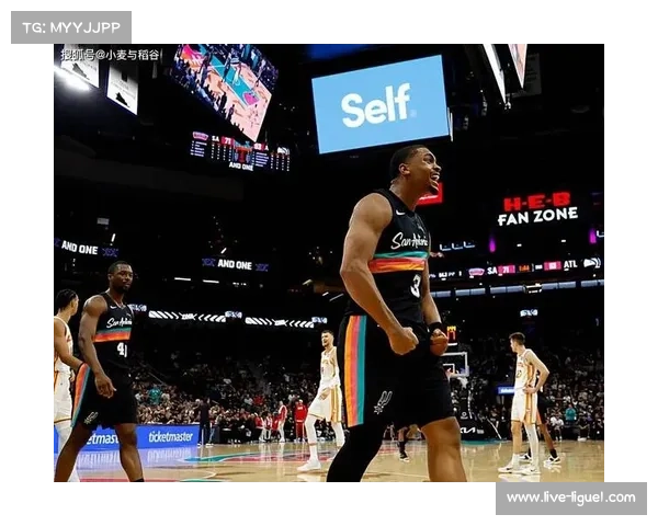 马刺轻取雷霆完成赛季三杀，继续稳居西部第二