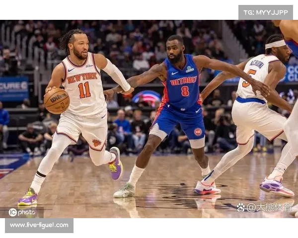 活塞防守效率联盟第三，场均10.6抢断6.3盖帽的压迫体系